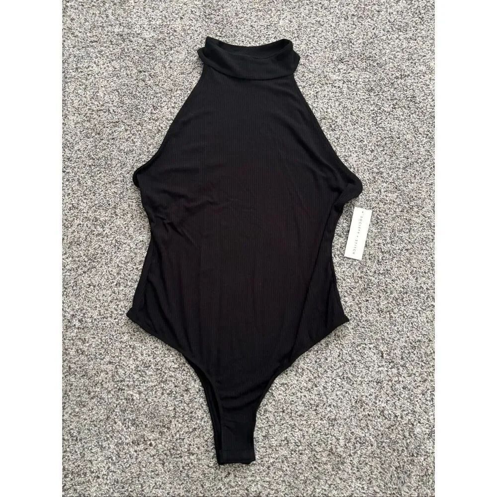 ❤️Society & Stitch Halter Knit Bobysuit